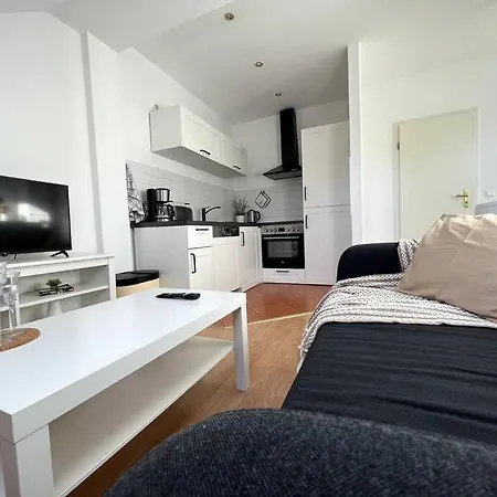 R&l Wettiner Strasse Apartment *